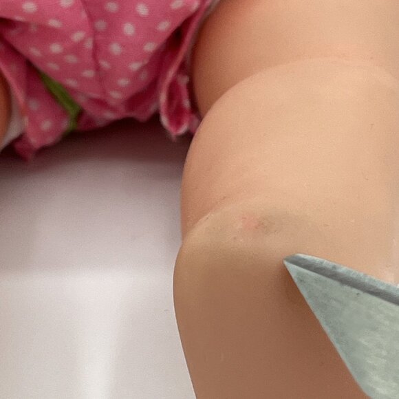 Strawberry Shortcake Berry Baby Blow Kiss & Giggles Doll 2007 Playmates READ TLC - Picture 12 of 16